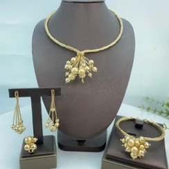 Parure Aura
